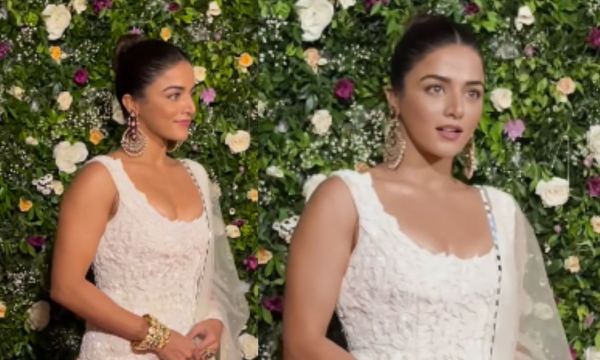 best-dressed-celebrities-bollywood-diwali-party-nushrratt-bharuccha-palak-tiwari