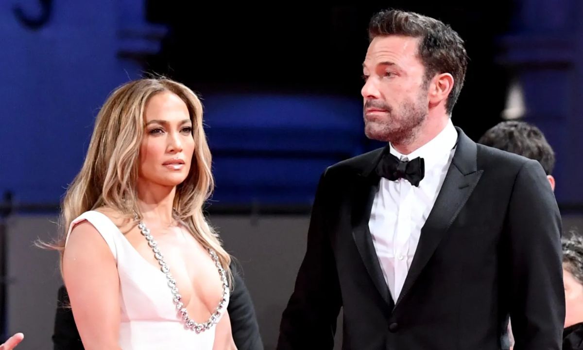 Ben Affleck Praises Jennifer Lopez’s ‘Spectacular’ Performance In Unstoppable After Divorce. Acha Ji! Ben Affleck Praises Jennifer Lopez’s ‘Spectacular’ Performance In Unstoppable After Divorce. Acha Ji!