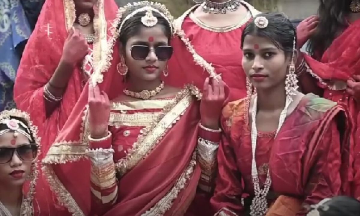 Lucknow NGO Kids Recreate Sabyasachi’s Bridal Campaign; Here’s How It Went