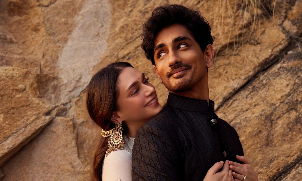 Aditi Rao Hydari, Siddharth Steal Hearts In Regal Look From Their Rajasthan Wedding. We Are Obsessed!