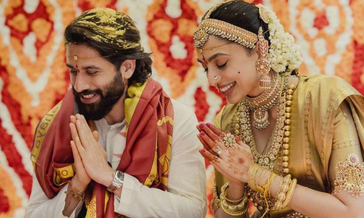 Sobhita Dhulipala Wore A Traditional Kanjivaram Saree While Groom Naga Chaitanya Wore A Madhuparkham For Their Wedding! Sobhita Dhulipala Wore A Traditional Kanjivaram Saree While Groom Naga Chaitanya Wore A Madhuparkham For Their Wedding!