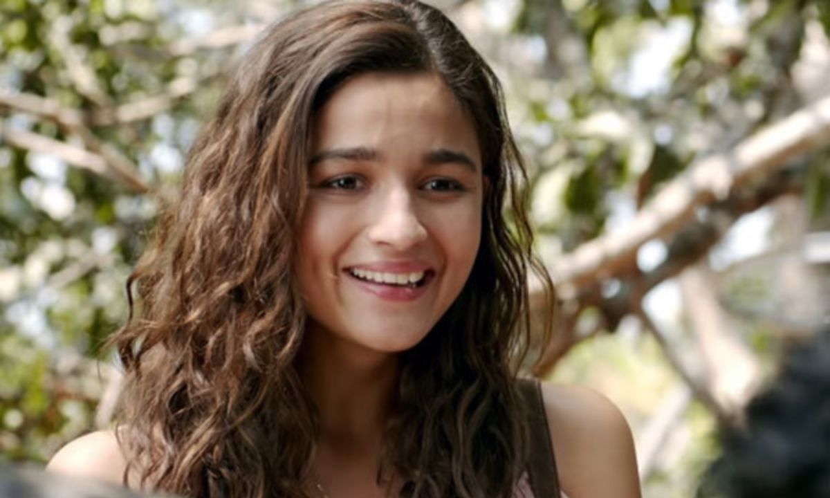Can Your Dirty, Greasy Hair In Winter Give You A Sore Scalp? Here’s What We Know