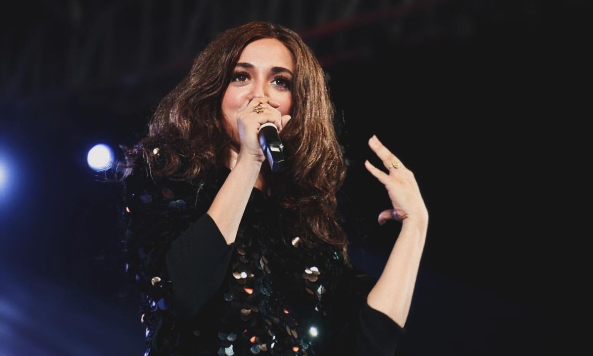 Monali Thakur Walks Out Of Varanasi Concert Amid Huge Mismanagement Mess. Deets Inside!