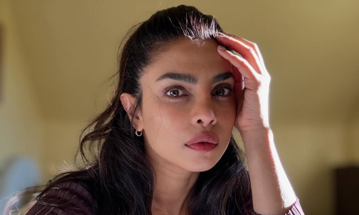 10 Steps To Remember While Co-Washing Thick Hair Like Priyanka Chopra