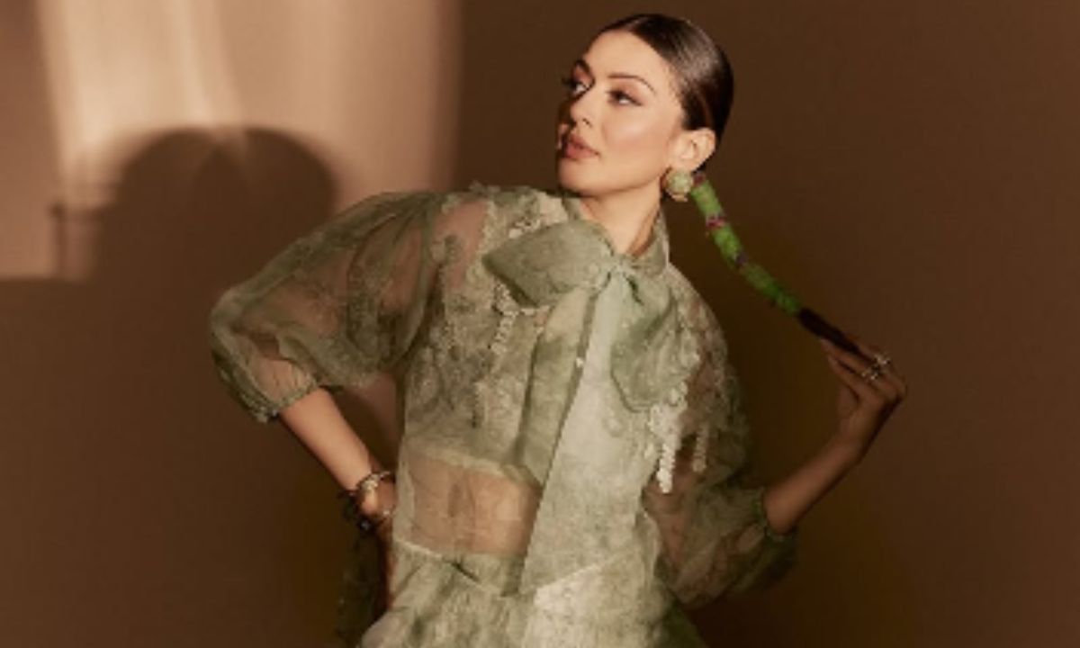 6-chic-hairstyles-to-try-ft-hansika-motwani
