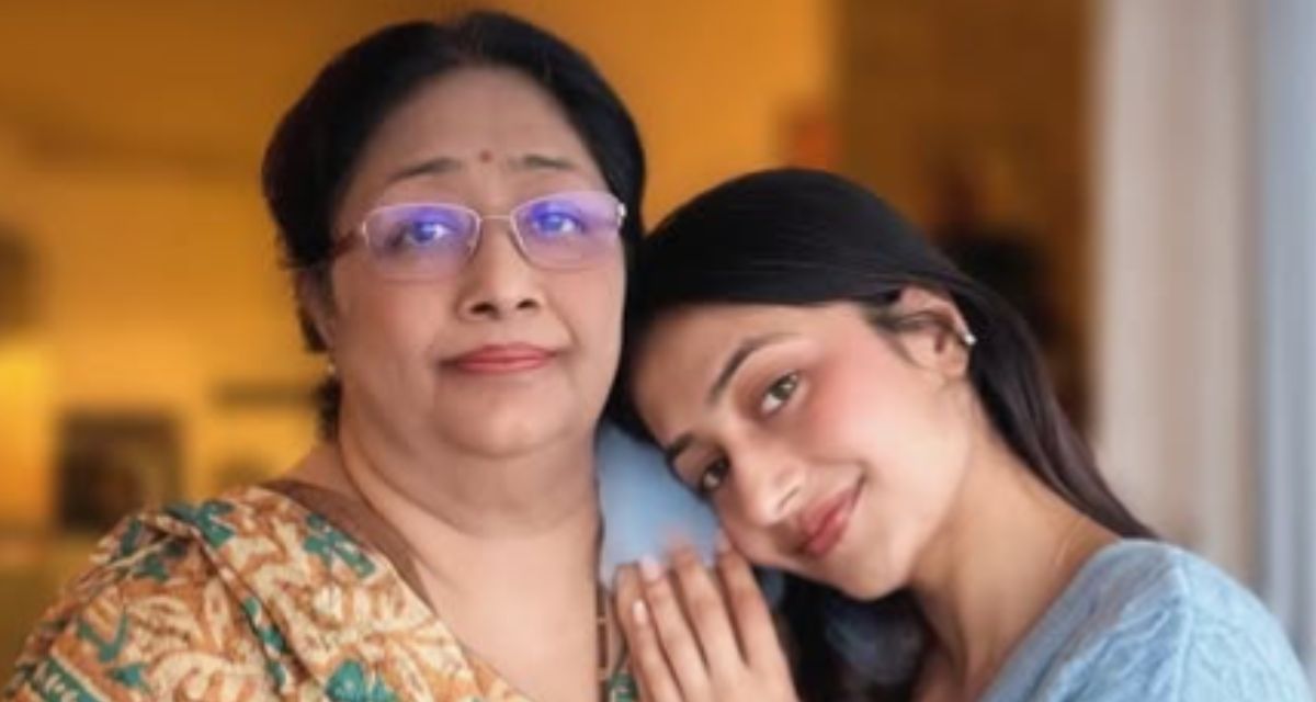 Dhanashree Verma Finds Peace In Her Mother Amid Divorce Rumours With Yuzvendra Chahal. See Sweet Pics! Dhanashree Verma Finds Peace In Her Mother Amid Divorce Rumours With Yuzvendra Chahal. See Sweet Pics!