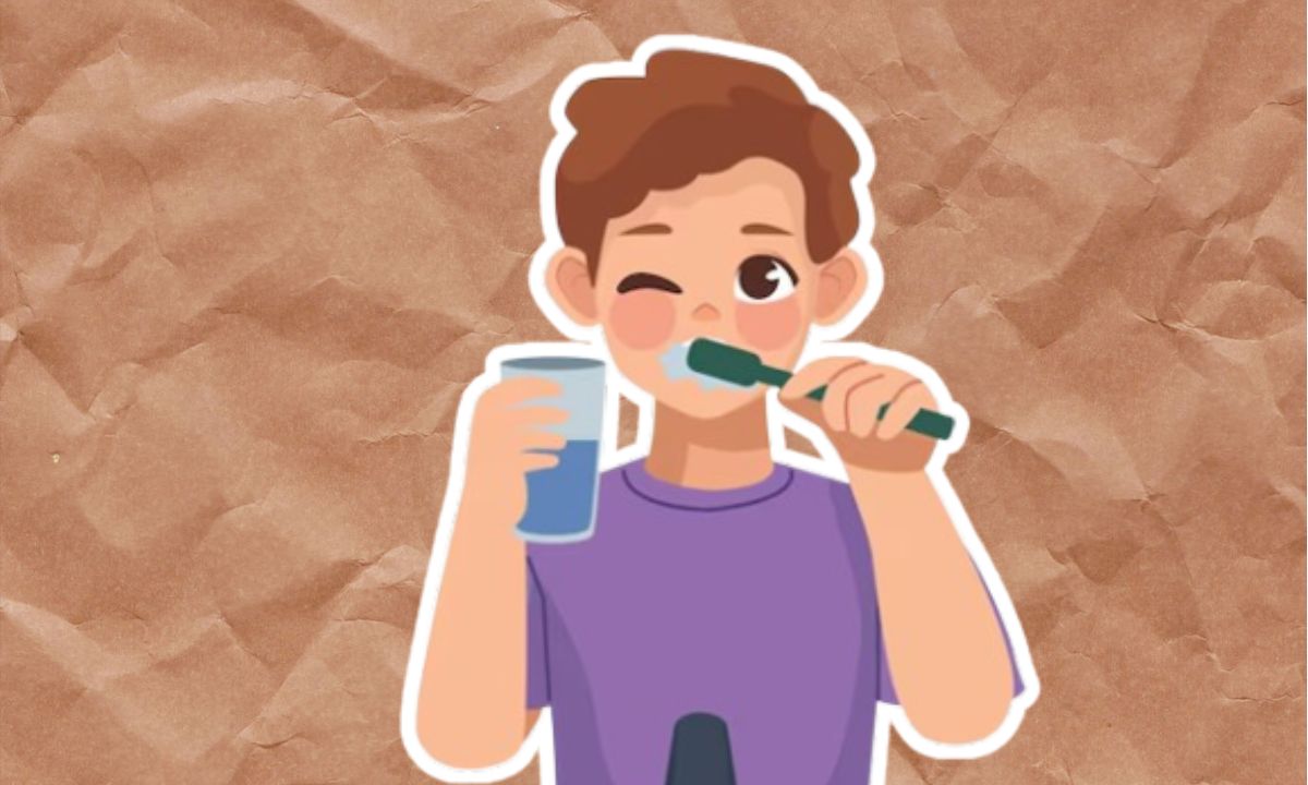Did You Know You Should Not Be Rinsing Your Mouth With Water After Brushing? Here's What Dentists Say!