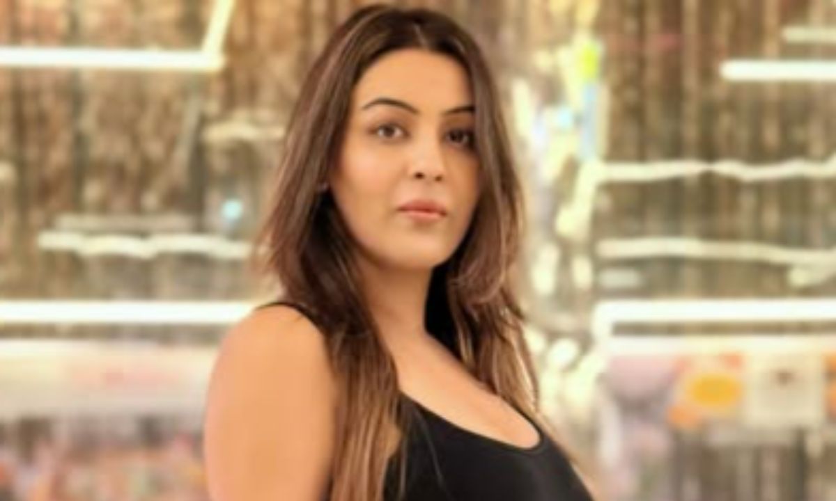 yasmin-malhotra-reveals-about-bigg-boss-selection-process-not-just-glamour-wit-intelligence
