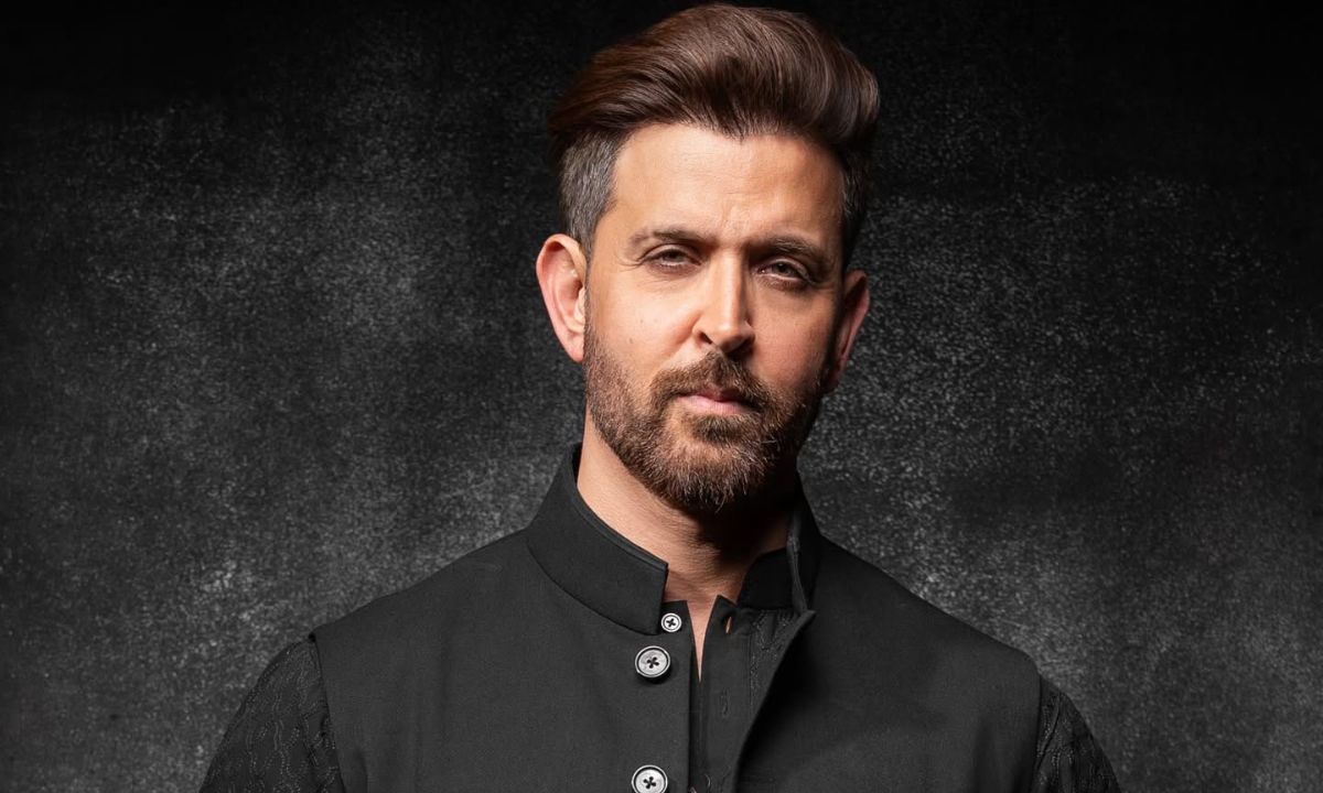 Did You Know Hrithik Roshan Used To Lock Himself In Bathroom Because Of His Stutter?