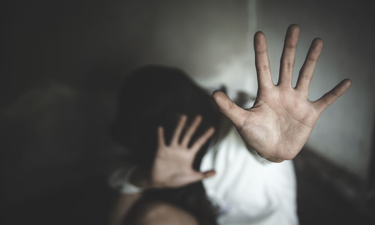 tv-actress-accuses-drunk-co-star-of-harassment-molestation-during-holi-party-mumbai