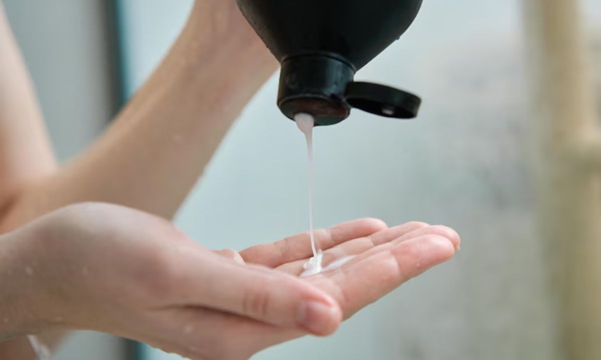 Why You Must Always Emulsify Your Hair Care Products Before Using?