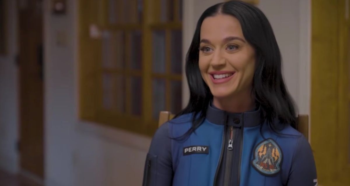 Katy Perry Inspired 10 Precautions To Take Before Going To Space
