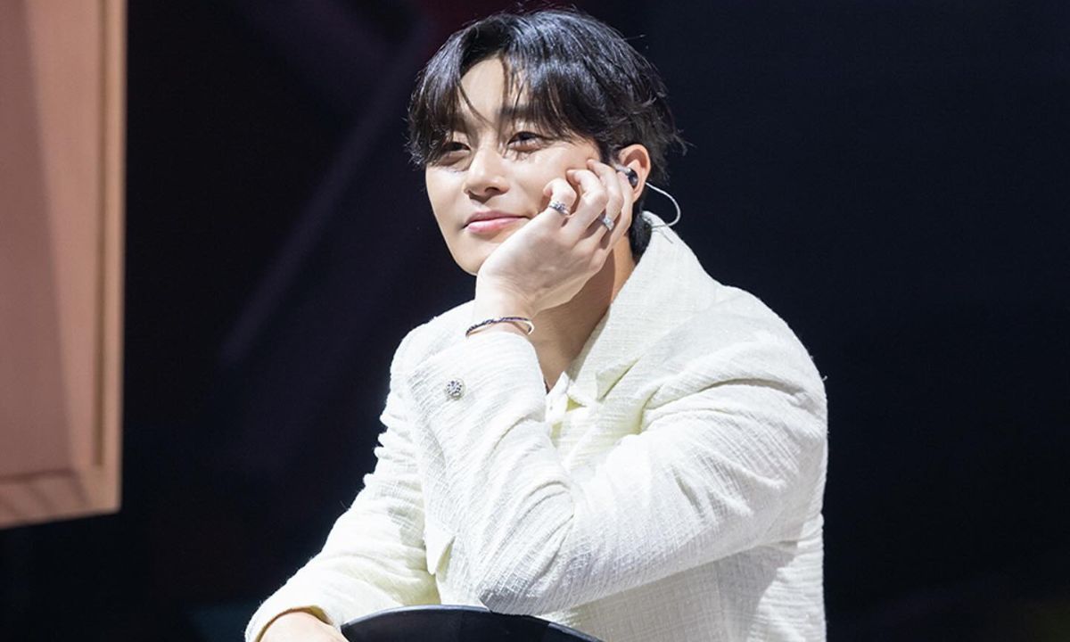 Park Seo Joon’s Spring-Like Kindness Saves Young Boy’s Life; Family Expresses Gratitude With Letter. So Sweet!