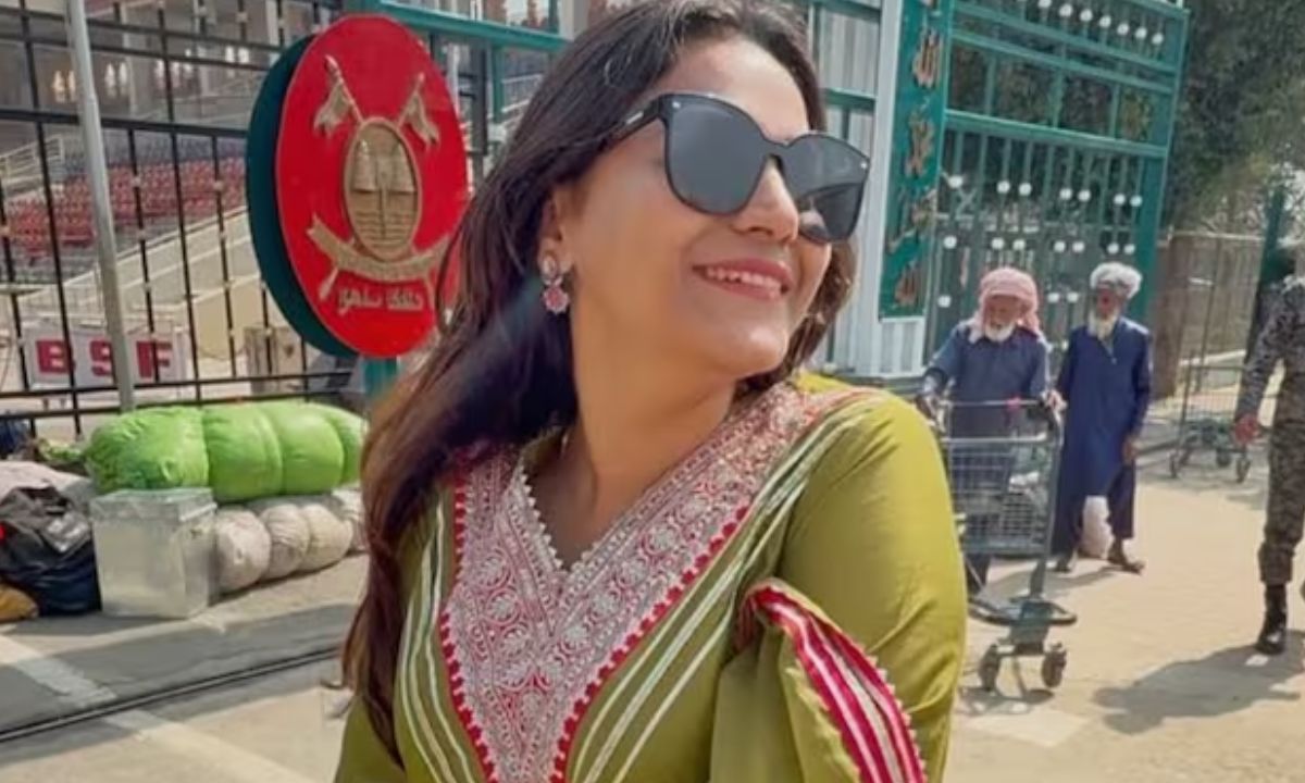 Father Of Alleged Pak Spy, YouTuber Jyoti Malhotra Now Reveals He Was Unaware About Her Pakistan Visits Father Of Alleged Pak Spy, YouTuber Jyoti Malhotra Now Reveals He Was Unaware About Her Pakistan Visits