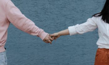 what-is-apartnership-new-viral-relationship-trend-living-apart-together