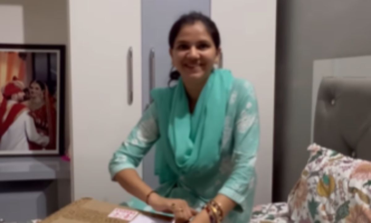 Woman’s Reaction To Receiving Dyson Airwrap As Gift From Husband Has The Internet And Us Melting!