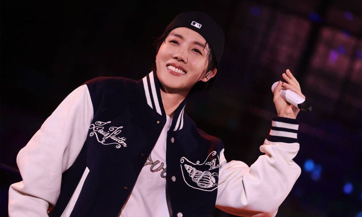 where-to-watch-BTS-J-hope-hope-on-the-stage-finale-live-in-India-know-here
