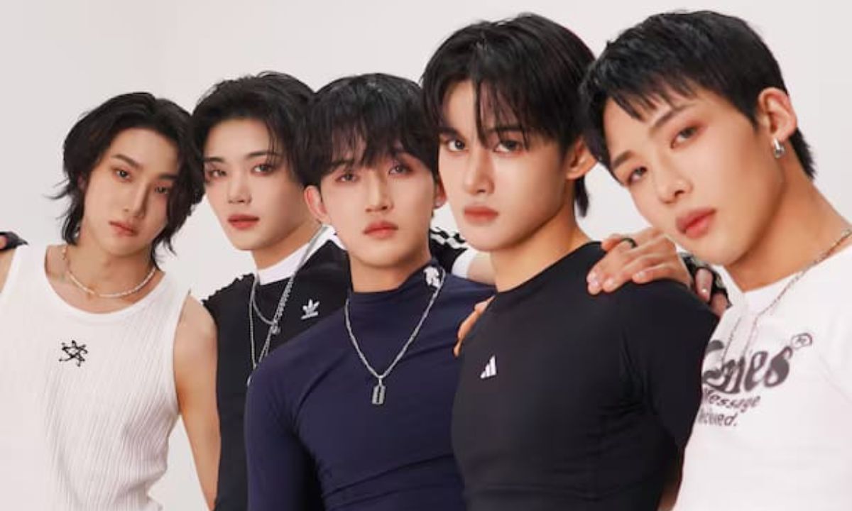 Everything To Know About New K-pop Group Ft. North Korean Members Hyuk And Seok