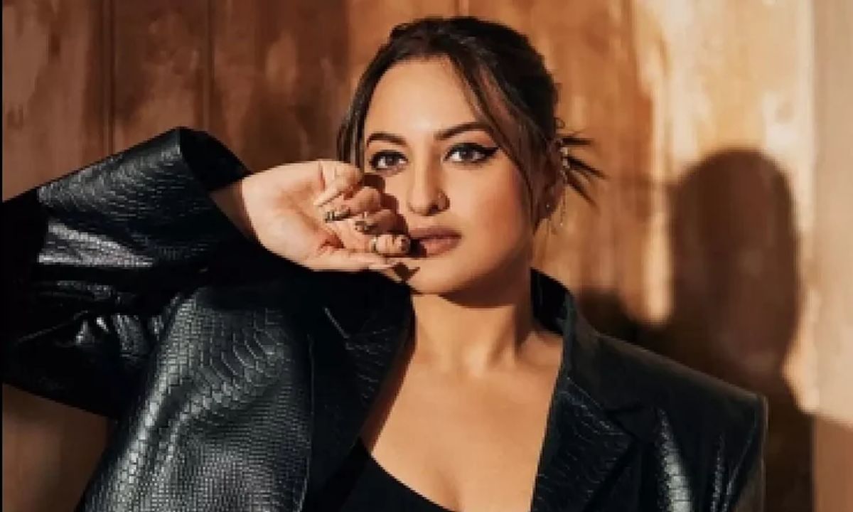 sonakshi-sinha-calls-out-toxic-paparazzi-culture-of-clicking-pics-at-funerals