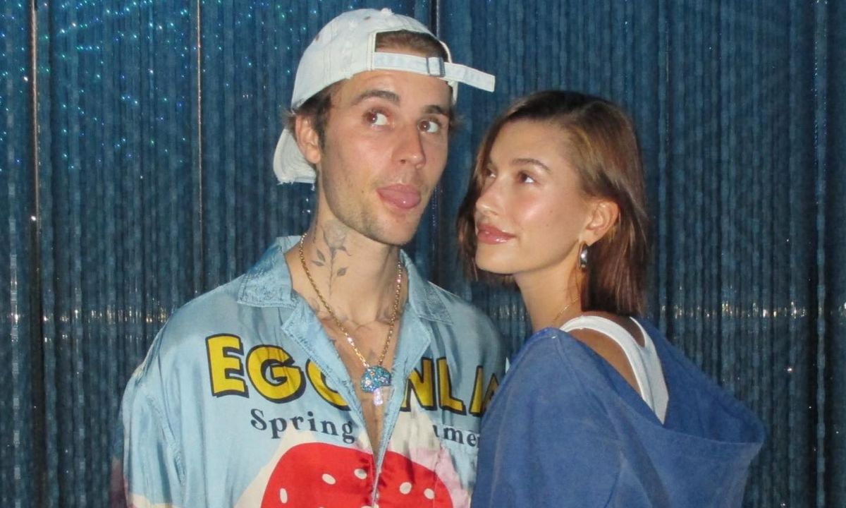 After Hailey Bieber’s Rhode Sale, Friends Ask Her To Sign ‘Mid-Nuptial’ Agreement With Justin Bieber