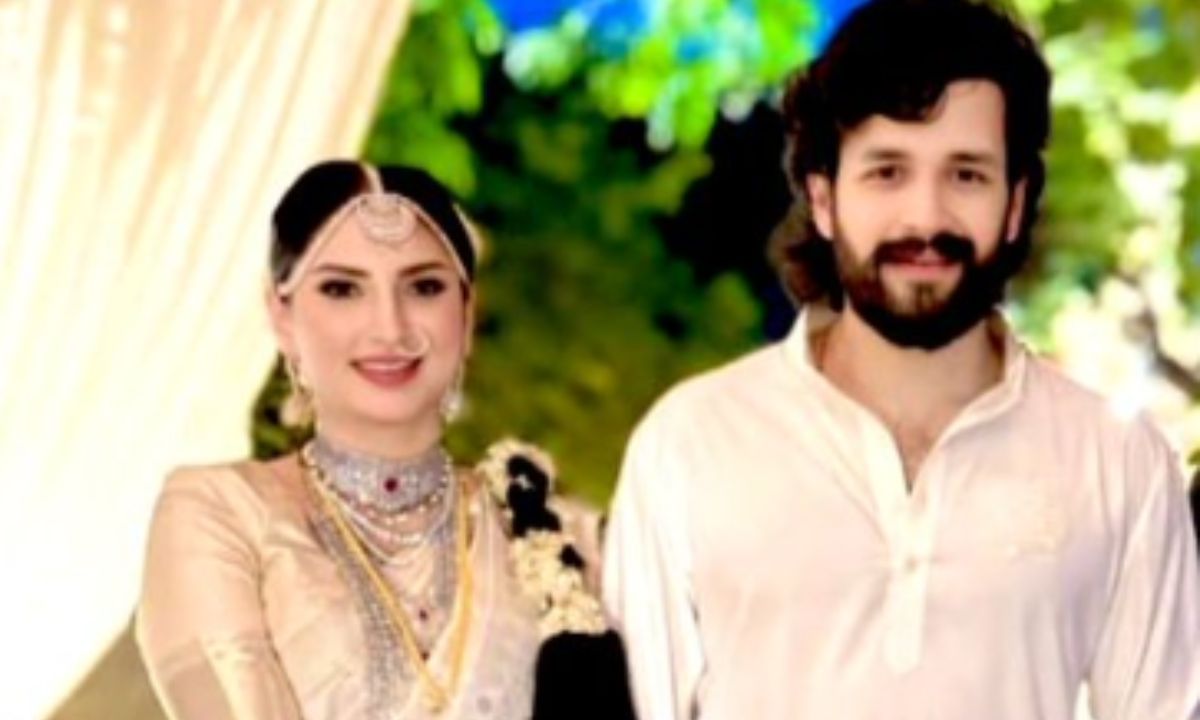 Nagarjuna’s Son Akhil Akkineni Ties The Knot With Fiancée Zainab Ravdjee In Hyderabad. Congratulations! Nagarjuna’s Son Akhil Akkineni Ties The Knot With Fiancée Zainab Ravdjee In Hyderabad. Congratulations!