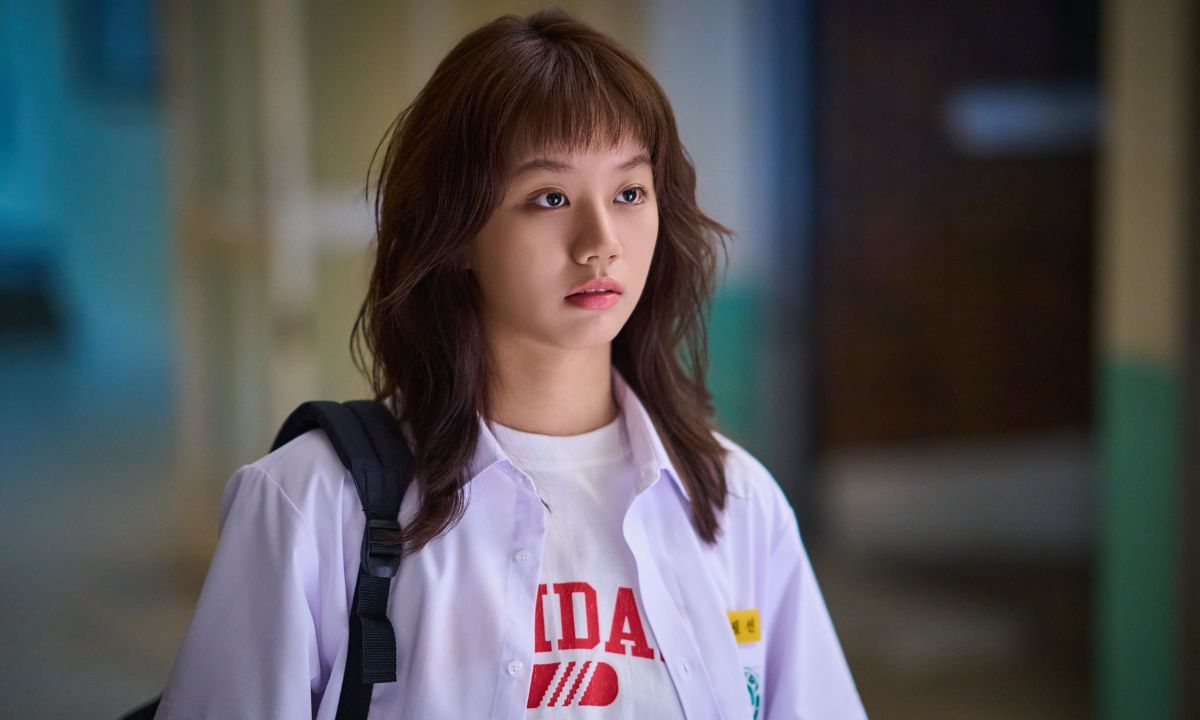 after-lee-yoo-mi-exit-lee-hyeri-considered-for-lead-role-in-dreaming-of-you-opposite-hwang-in-yeop