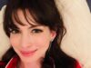 Anne Hathaway Teases First Look At Andy Sachs For Devil Wears Prada 2!