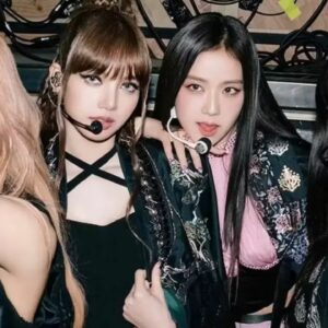 BLACKPINK まとめ売り まとめ売り】BLACKPINK ジス ソロ ポスター 5枚 クリアファイル - メルカリ