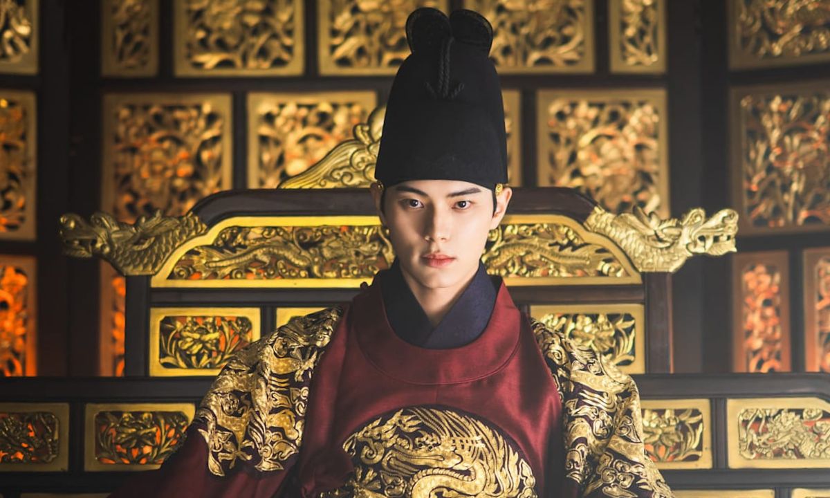 Did You Know Bon Appétit, Your Majesty’s King Yi Heon Is Loosely Inspired From Former Joseon Ruler? Here’s All We Know!