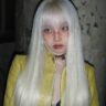 K-pop-i-dle-YUQI-blonde-hair-care-tips