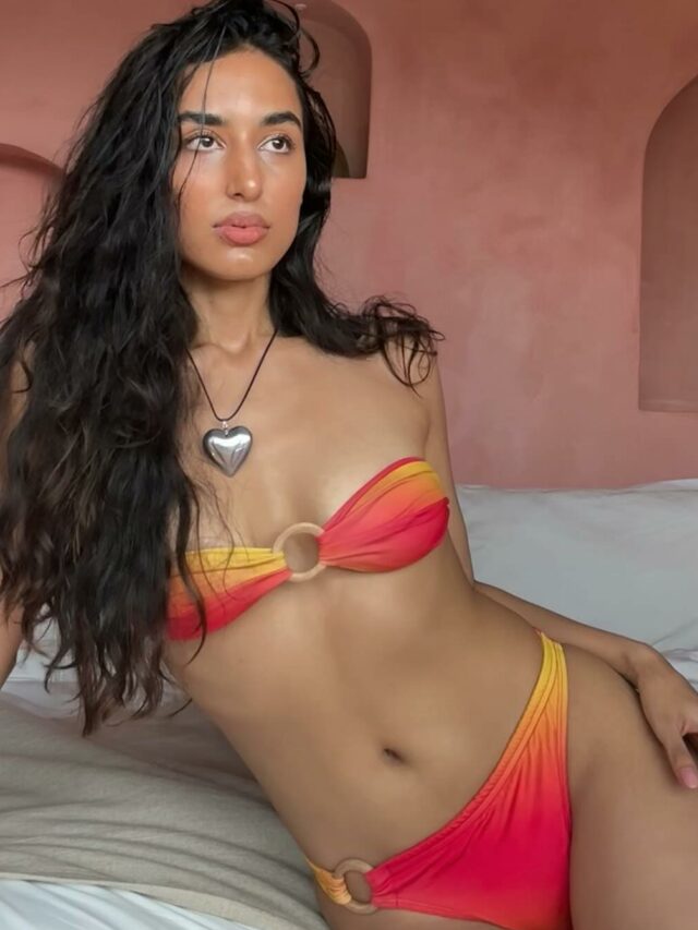How To Get Glass Skin Like Mahieka Sharma In 8 Easy Step!