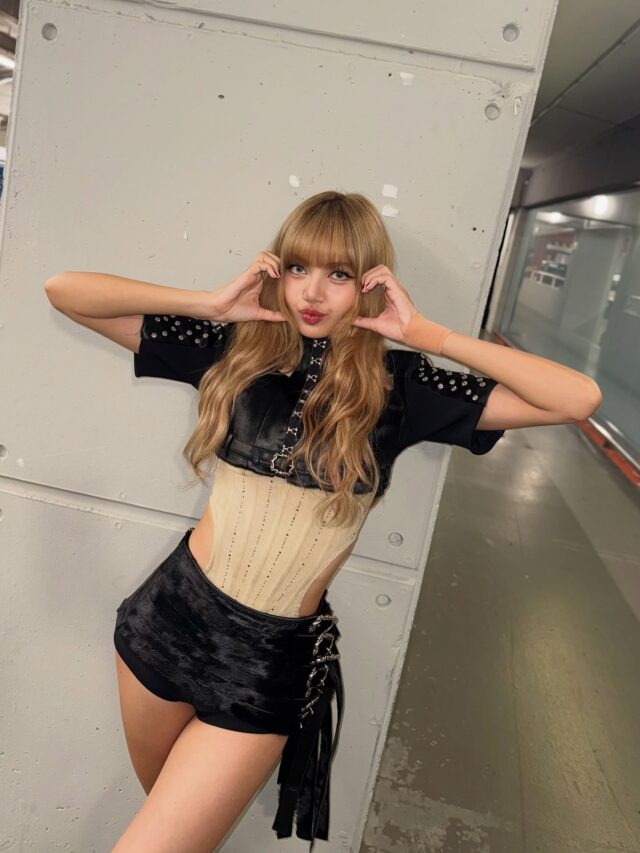 Get A Toned Body Like BLACKPINK Lisa In Just These 8 Easy Steps!