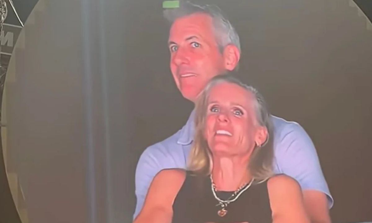 HR Executive Kristin Cabot Moves To End Marriage After Viral Coldplay Kiss Cam Controversy! HR Executive Kristin Cabot Moves To End Marriage After Viral Coldplay Kiss Cam Controversy!
