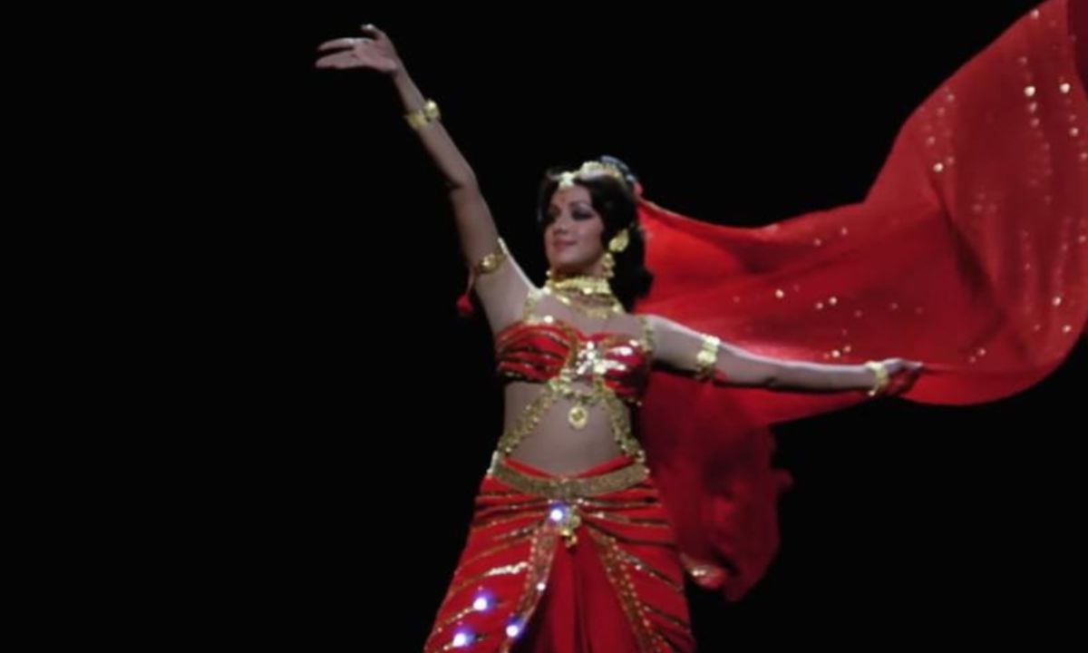 hema-malini-birthday-sholay-seeta-aur-geeta-baghban-dream-girl