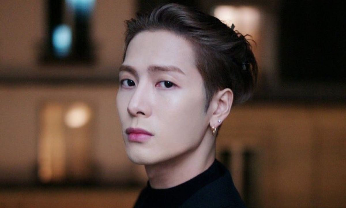 Viral Video Of Jackson Wang’s Reaction To A Fan Kissing Him Sparks Outrage! Viral Video Of Jackson Wang’s Reaction To A Fan Kissing Him Sparks Outrage!
