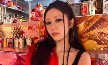 LE SSERAFIM’s Yunjin Opens Up About Fighting With Agency For Bleached Eyebrows, Says THIS! LE SSERAFIM’s Yunjin Opens Up About Fighting With Agency For Bleached Eyebrows, Says THIS!