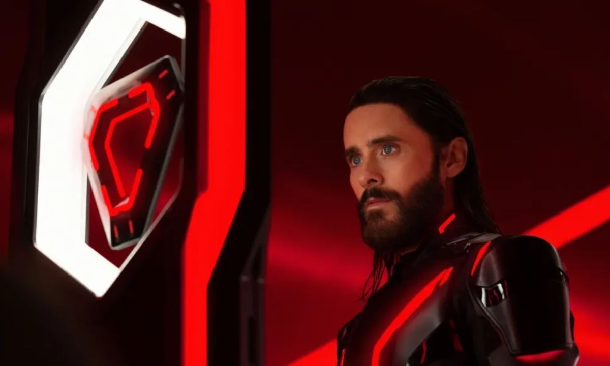 Tron: Ares Review: A Visually Stunning But Dull Sci-Fi Flick Filled With Overused Tropes Tron: Ares Review: A Visually Stunning But Dull Sci-Fi Flick Filled With Overused Tropes