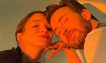 Chris Evans, Alba Baptista Welcome Their Baby Girl Named Alma Grace. Congratulations! Chris Evans, Alba Baptista Welcome Their Baby Girl Named Alma Grace. Congratulations!