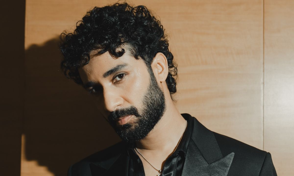 Raghav Juyal’s First Visit To Shah Rukh Khan’s Mannat Is Hilarious! Here’s What He Did Wrong