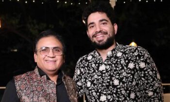 Comedy Legends Crossover: Samay Raina Poses With Taarak Mehta Ka Ooltah Chashmah Star Dilip Joshi