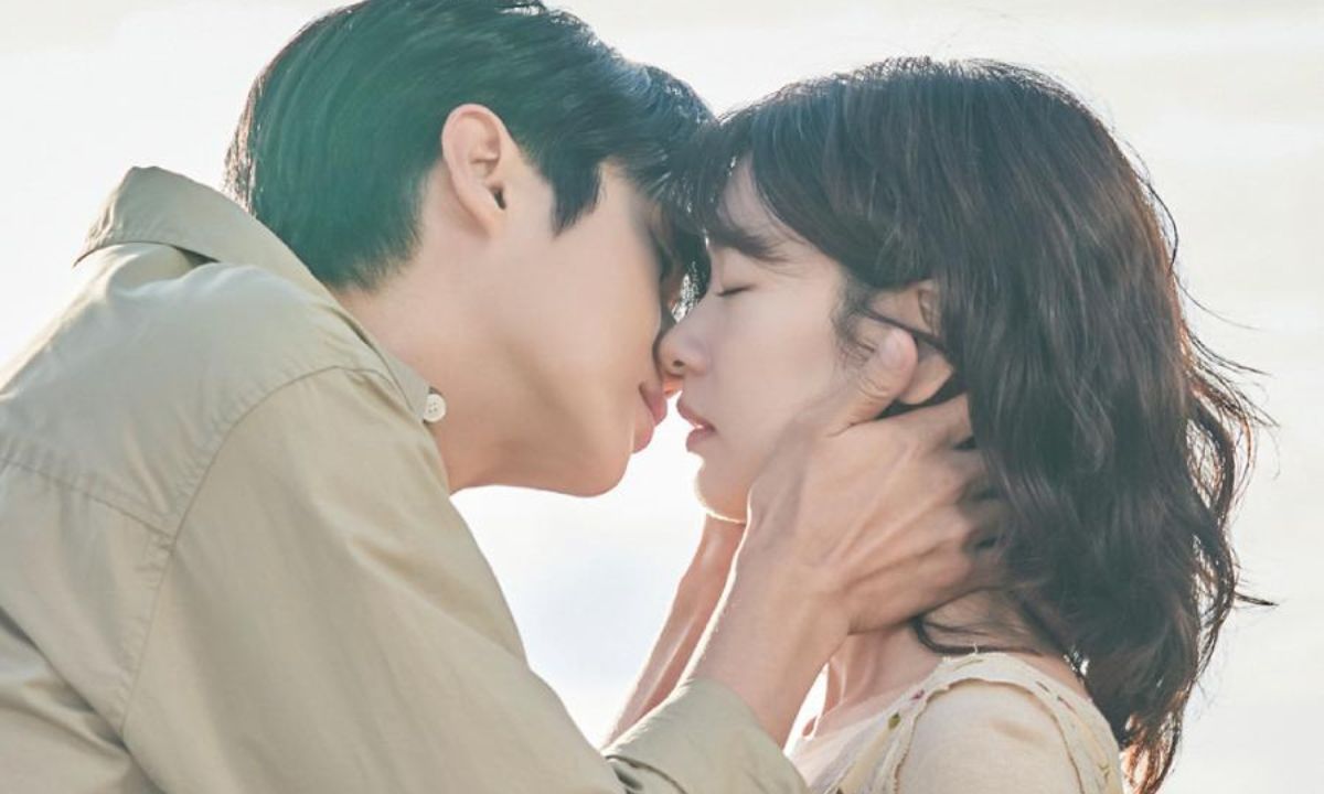 Viewers Call Jung So-min’s Kissing Scene With Choi Wooshik In Would You Marry Me? “Awkward”. Erm, Whattt?