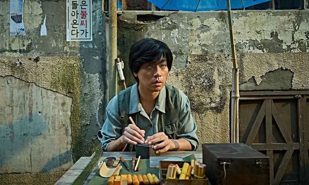 Netizens In Shock After The Ugly Won Zero Trophies At Blue Dragon Film Awards, Say “It’s Disappointing!”