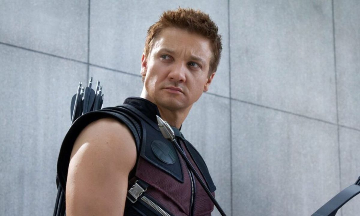 Marvel-Actor-Jeremy-Renner-Hot-Water-After-Chinese-Filmmaker-Yi-Zhou-Accuses-Him-Of-Sending-Explicit-Photos-Threatened