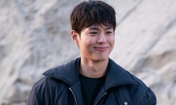 Park Bo Gum’s “Disgusted” Reaction To Cigarette Goes Viral, Fans Praise His Lifestyle!