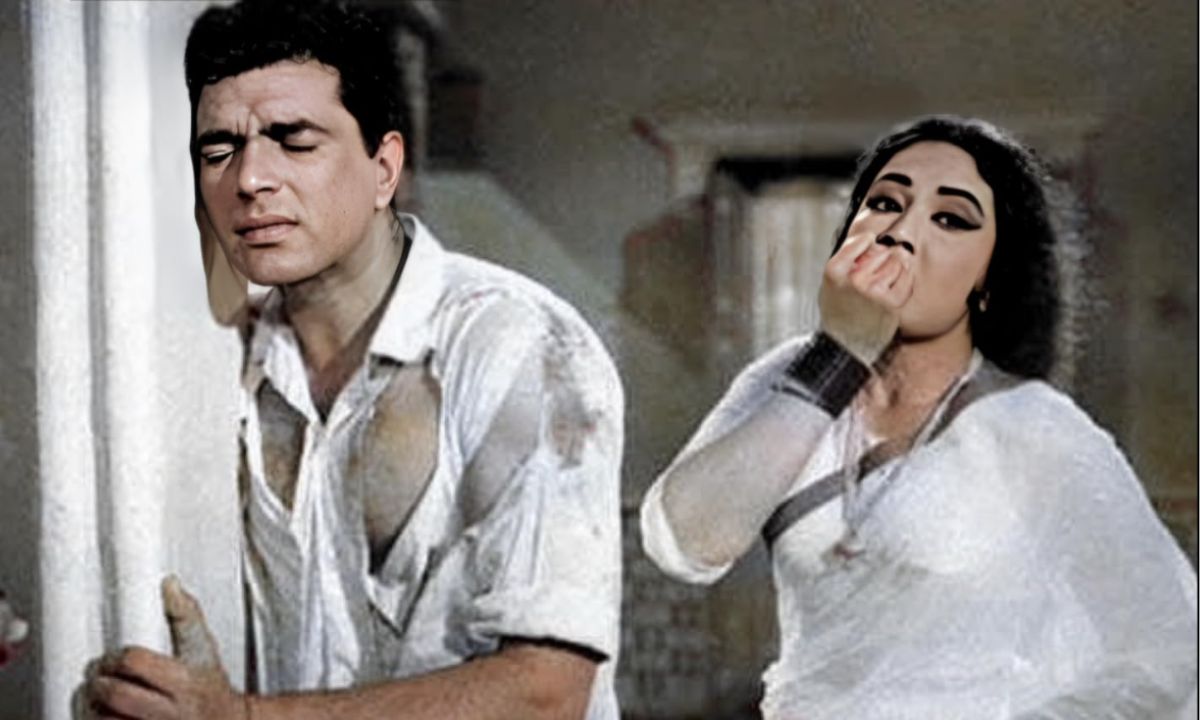 dharmendra-top-5-films-phool-aur-patthar-aankhen-blackmail-chupke-chupke-pratigya-sholay