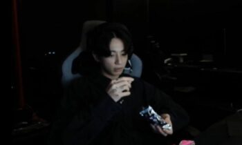 BTS Jungkook’s 6-Hour Live Raises Questions About His Solo Activities With HYBE BTS Jungkook’s 6-Hour Live Raises Questions About His Solo Activities With HYBE