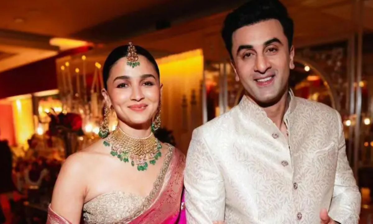 Ranbir Kapoor Has A Finsta Account Ft. 2 Reels With Beti Raha, Here’s Why Alia Bhatt Isn’t Allowed To Follow It!