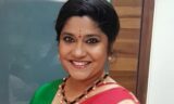 Renuka Shahane Reveals Producer Proposed To Live Together In Exchange For A Saree Campaign. Shameful!