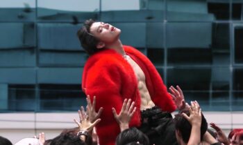 Fourth Gen’s IT Boy TXT Yeonjun Unleashes Inner Rockstar In Debut Album NO LABELS: PART 01! Fourth Gen’s IT Boy TXT Yeonjun Unleashes Inner Rockstar In Debut Album NO LABELS: PART 01!