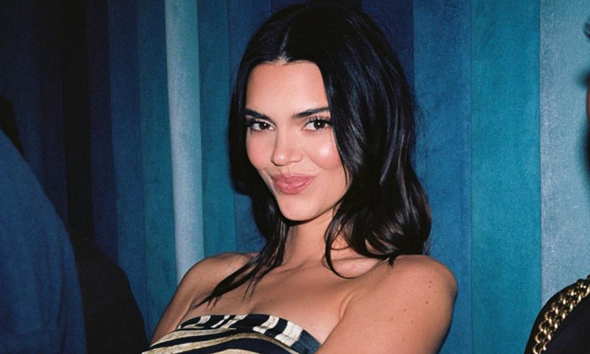 Kendall-Jenner-Reacts-To-Internet-Buzz-About-Her-Being-Lesbian-Plastic-Surgery